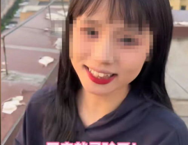 女子吃瓜网红是谁呀视频,视频走红背后的故事